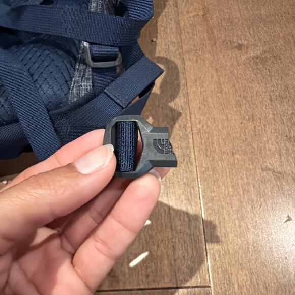 The North Face Recon Backpack Blue Padded Laptop Compartment Back Waist Clip Bro - Picture 3 of 5